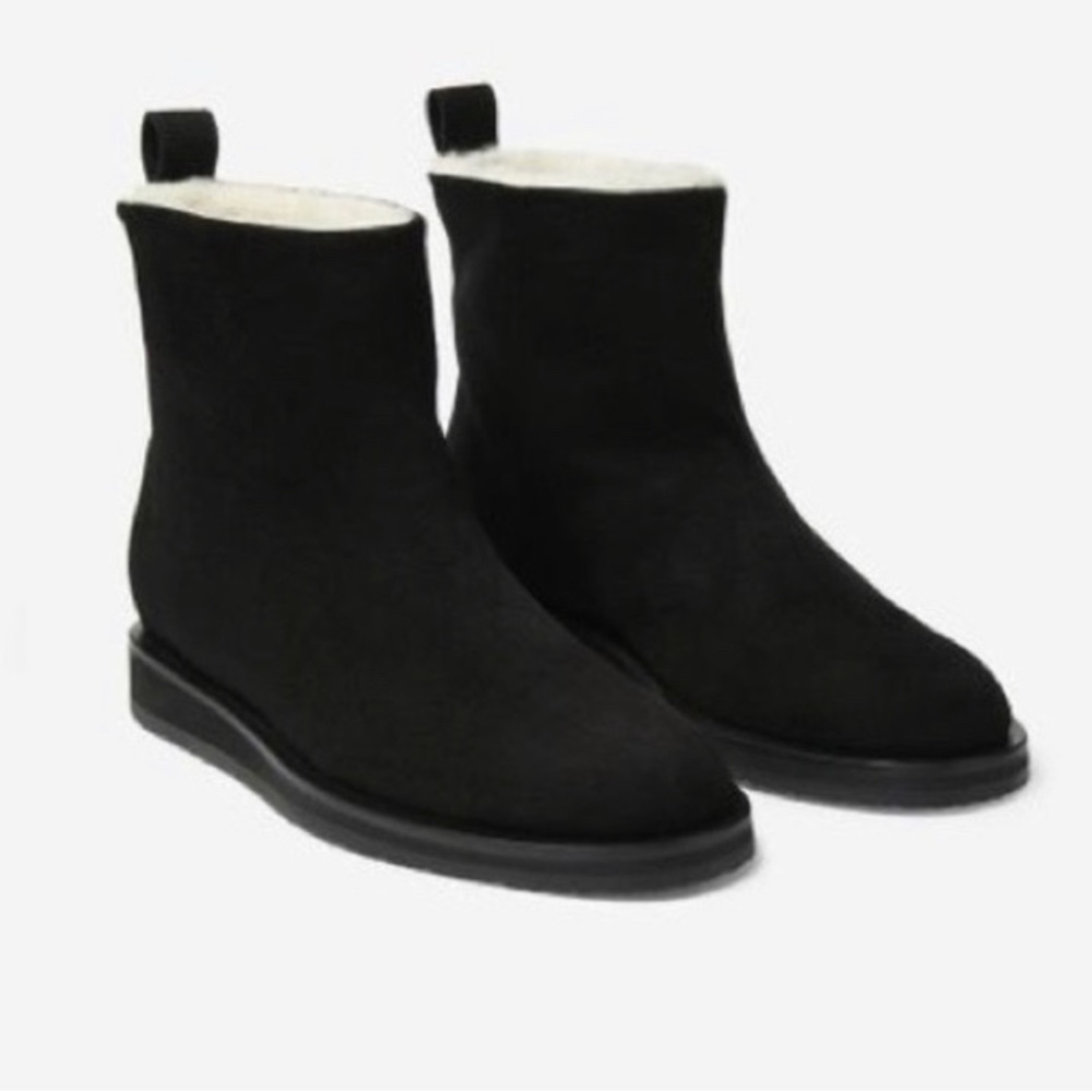 Tamara Mellon suede shearling slip on boot
39 - Picture 2 of 5